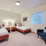 High-End 4Bd Executive Retreat In Cherry Creek Family